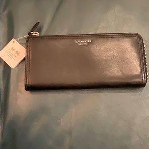 NWT Coach Wallet
